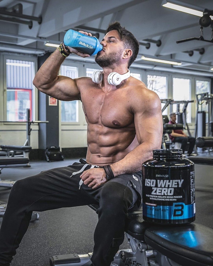 iso-whey-zero-5-0-lbs-chocolate-biotech--5.jpg