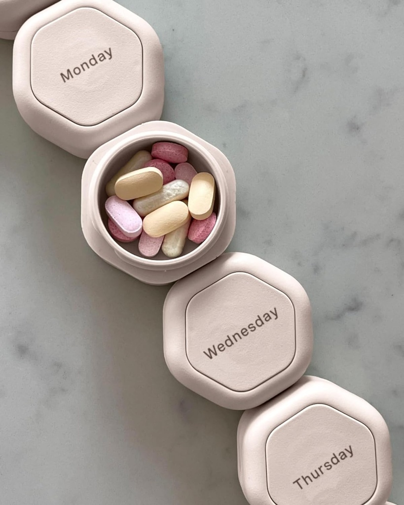 cadence-travel-containers---pill-case-se-4.jpg