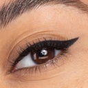 honeybee-gardens-effortless-eye-liner-pe-3.jpg