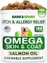 Omega 3 voor honden en katten - 180 Fish Oil Treats for Dog Sheding, Skin Allergie, Itch Relief, Hotspots Treatment - Joint Health - Skin and Coat Supplement - EPA & DHA Fatty Acids - Salmon Oil - Bacon