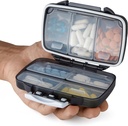 Travel Pill Organizer - Vocht Proof Portable Vitamin Holder met 7 Compartments, Compact Supplement Case for Purse Essential Medicine Kit foto Reizen Pocket Pharmacy met Labels, Black
