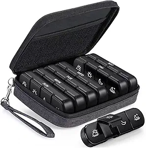 PULIV Weekly Pill Organizer 4 keer per dag met een Business Stylish Bag, Portable Pill Box 7 dag met 28 afdelingen voor mannen, verwijderbare pil Sorters om vitamine, medicatie, visolie, supplementen op te slaan