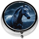 Pill Box 3 Compartiment Ronde kleine pil geval Travel Pillbox voor Purse Pocket Blue Horse Metal Medicine Organisator Portable Pill Container houder om vitamines Medicatie Supplementen vast te houden